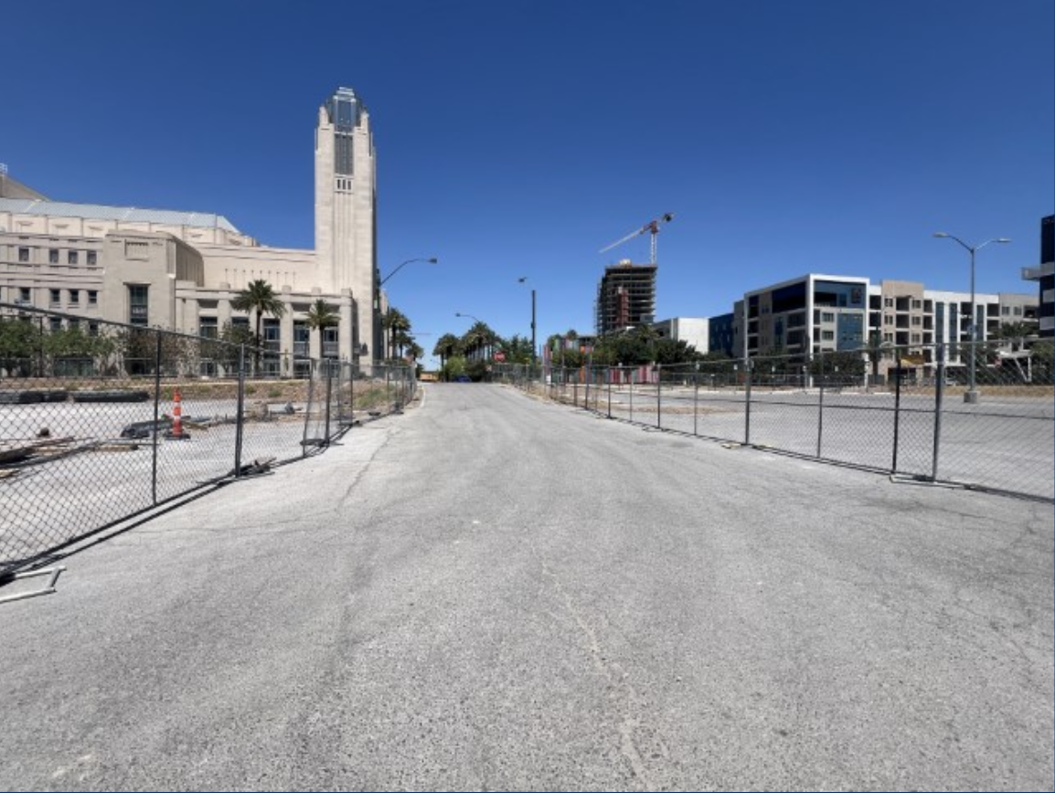 Sculpture garden parcel