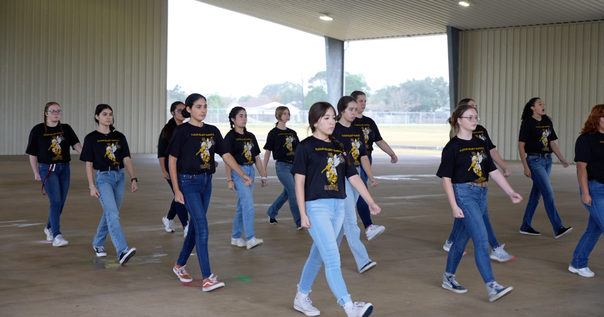 Dominate Flour Bluff NJROTC team seeking 25th state championship in 30 years - Vimarsana News