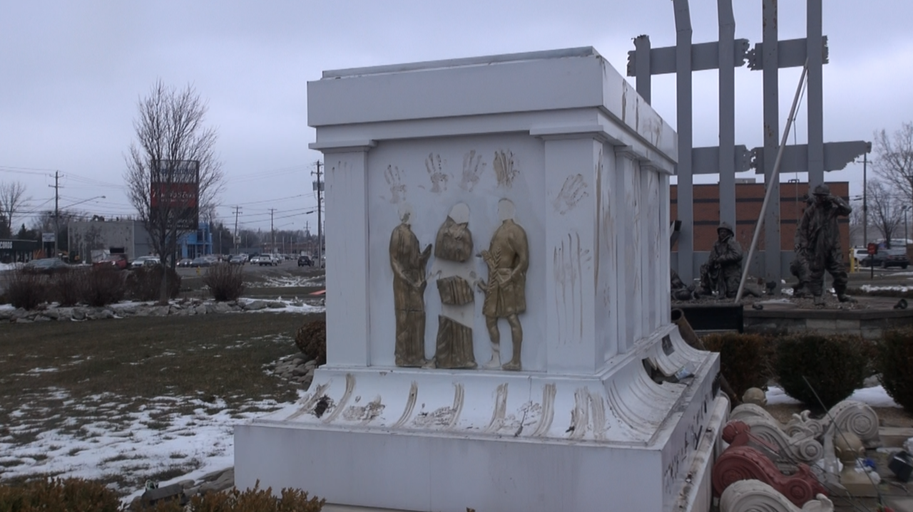 P&HP Vandalism 2.png