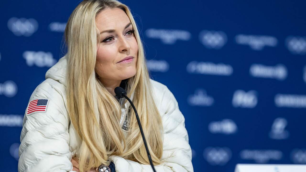Lindsey Vonn provides latest update from hospital bed: 'Finally feeling more like myself ... long way to go'