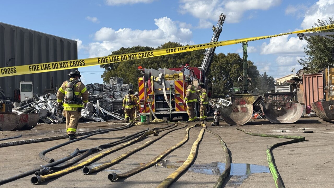 Fire at recycling facility 