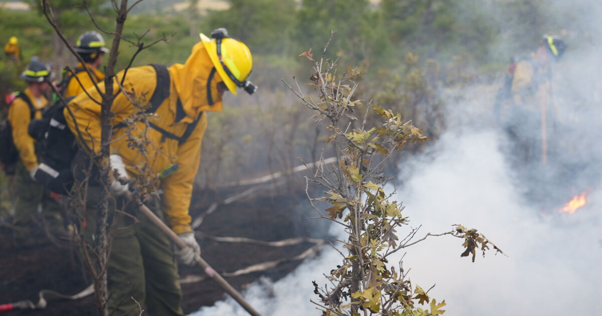 Cooler weather helping Douglas County fire crews contain wildfires