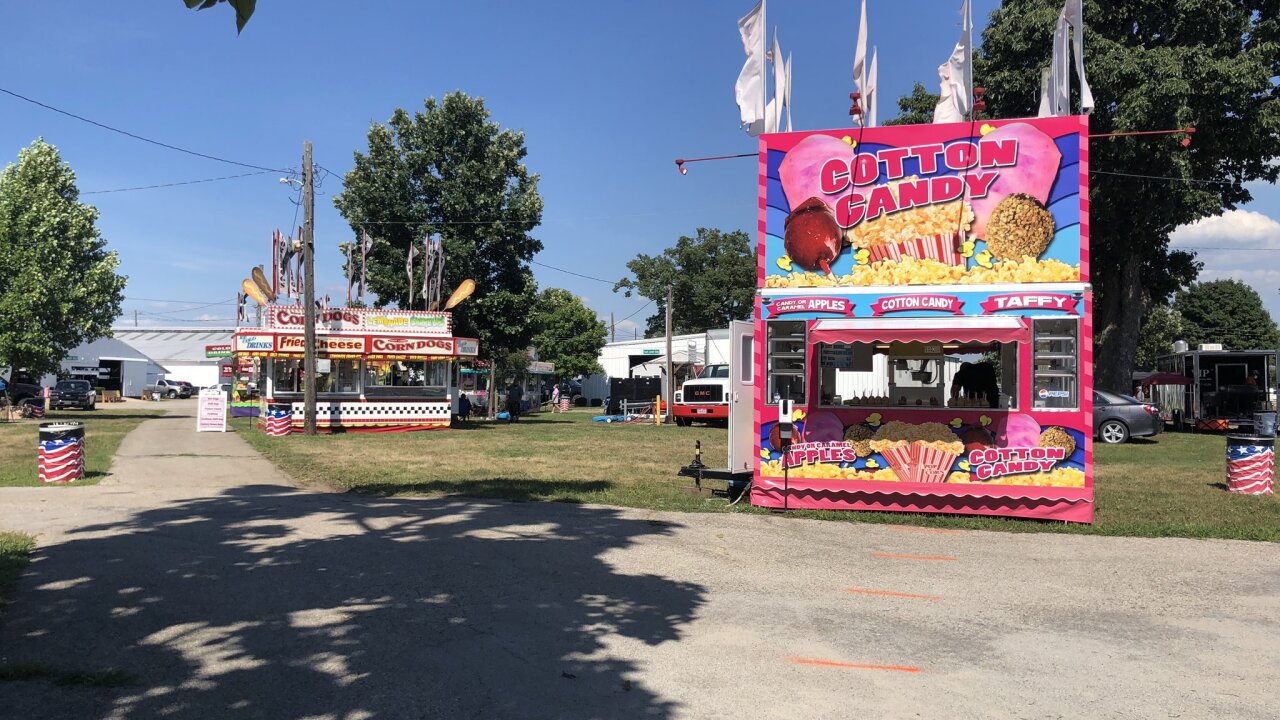 At the 2020 Butler County Fair, please keep a social distance of at At the 2020 Butler County Fair, please keep a social distance of at