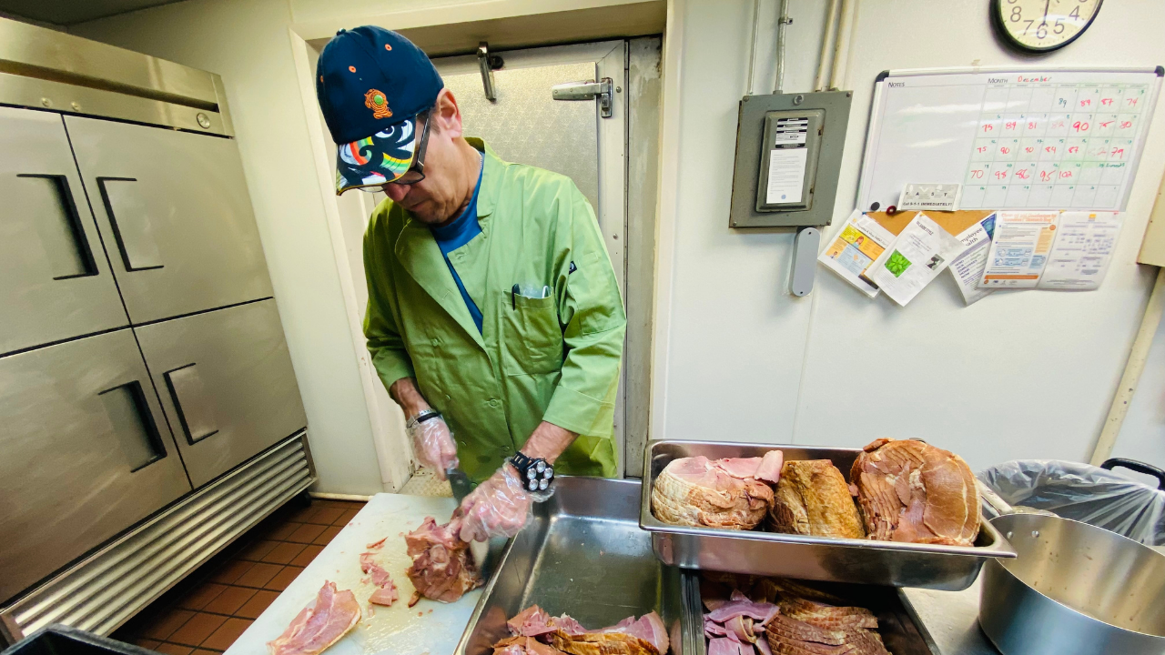 Nonprofit holiday need.png