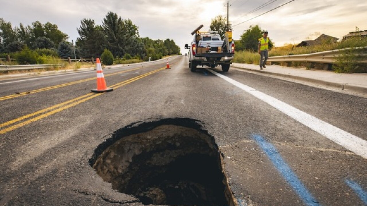 Sinkhole.jpg