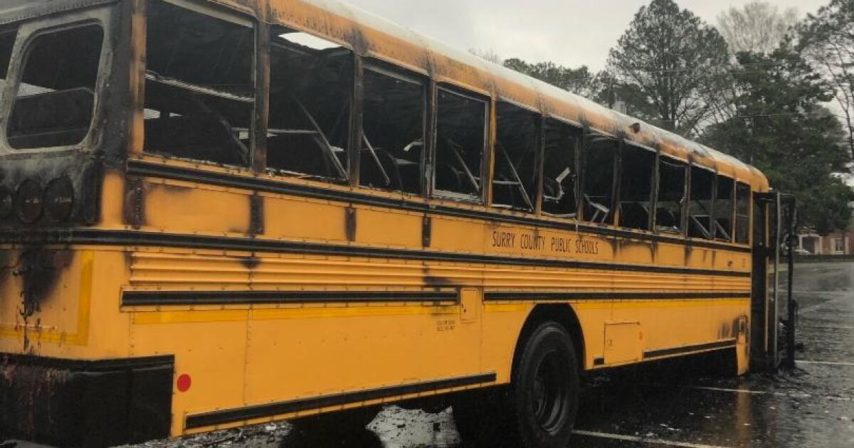 School bus driver safely evacuates 20 students during fire