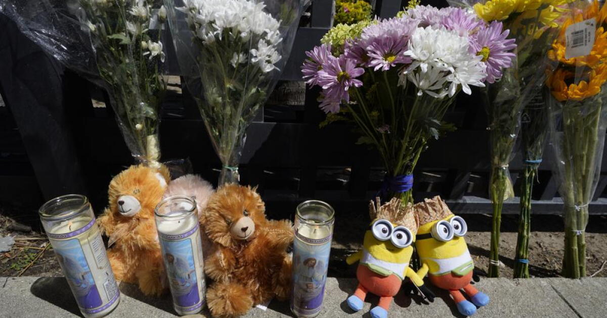 3 kids found dead in Los Angeles home, mother arrested