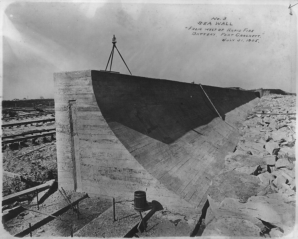 Galveston Seawall.jpg