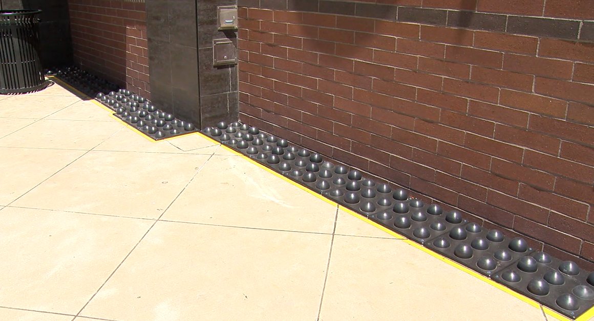 Anti-loitering domes at QuikTrip