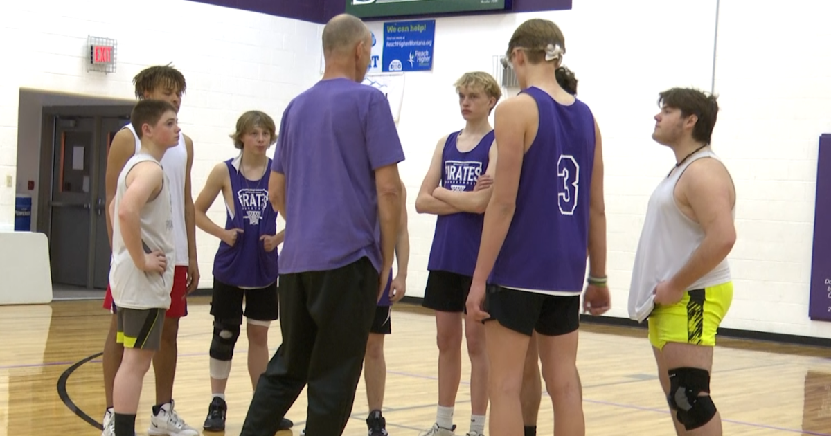 Project 32 BroadviewLavina boys basketball chasing perfect game