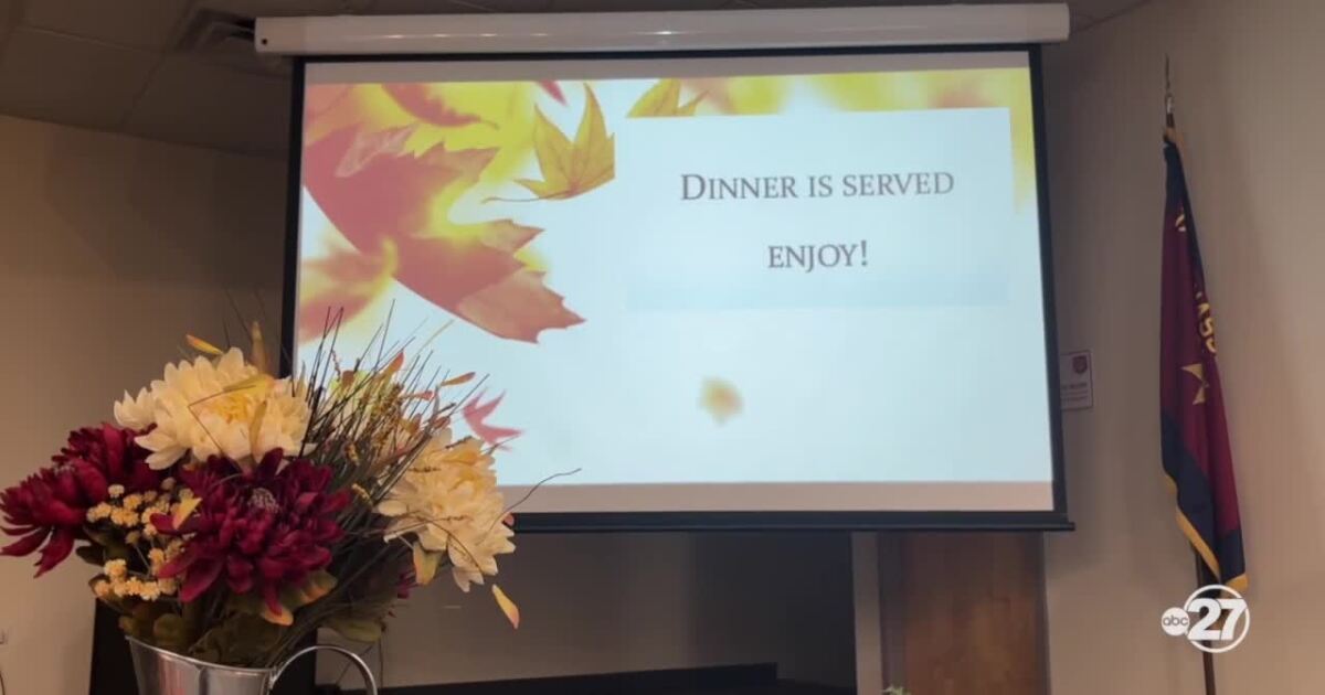 Salvation Army hosts Thanksgiving dinner for college students in Tallahassee