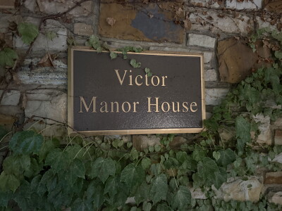 Welcome to Victor Manor House in Lake County, Ohio