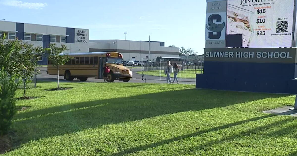 County leaders discuss project to improve safety for students who walk to school - Vimarsana News