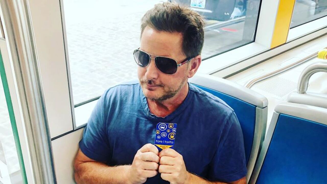 emilio estevez.jpg