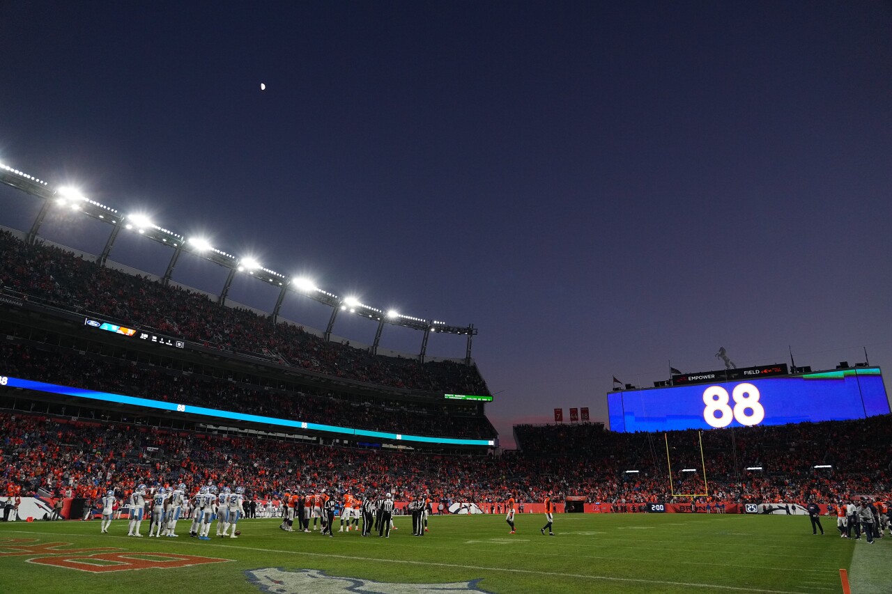 Lions Broncos Football