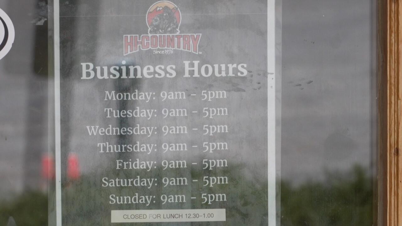 BUSINESS HOURS.jpg