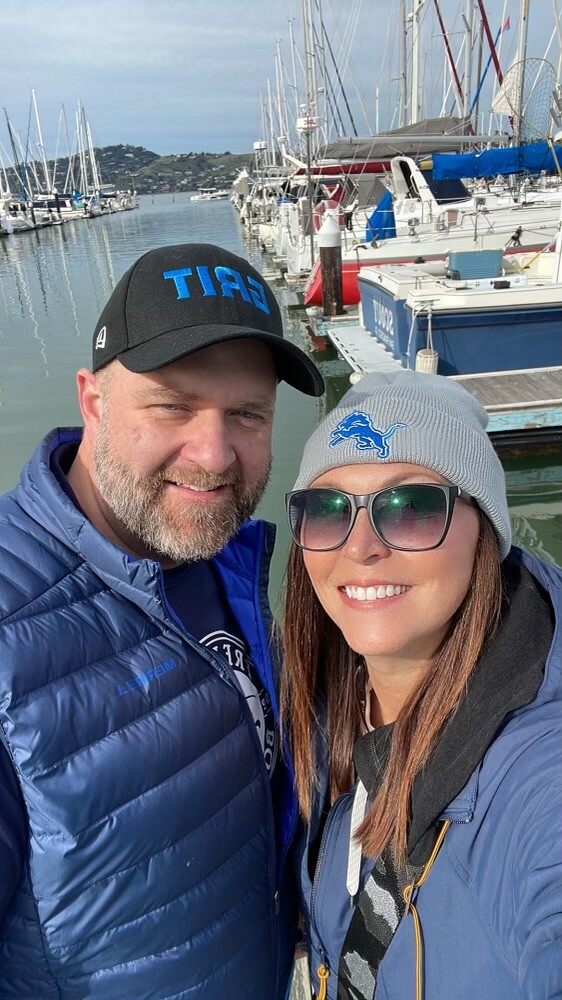 GR Couple, USCG bond over Lions.jpg