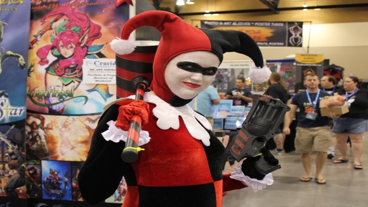 Phoenix Fan Fest: See some of the top costumes