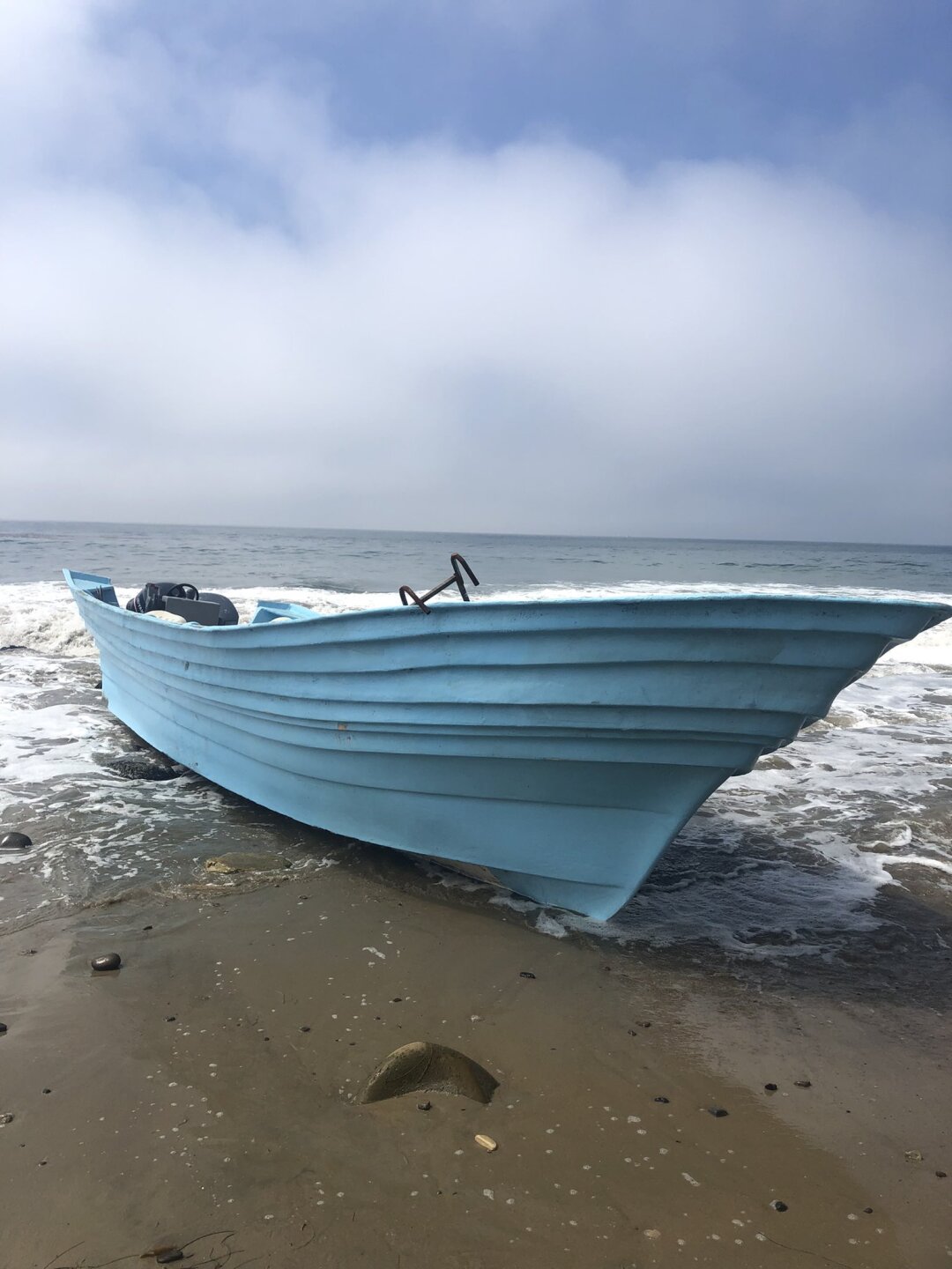 panga boat arroyo hondo.jpg