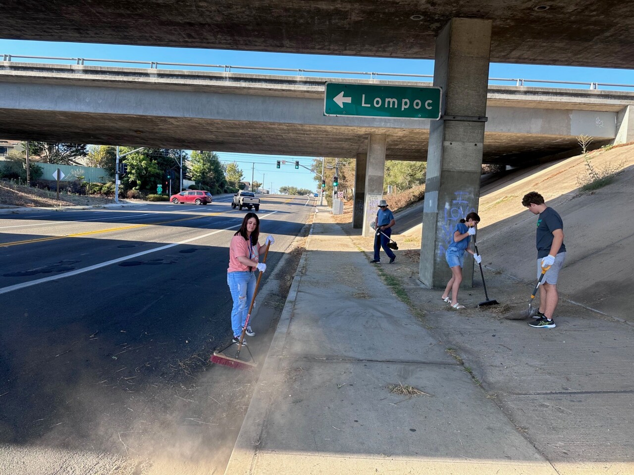 Village cleanup 3.jpg