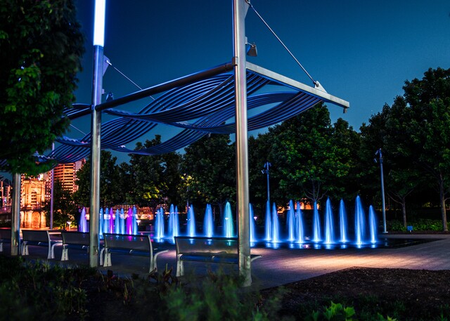 Cincygram: Smale Riverfront Park after dark -- a kaleidoscope of color