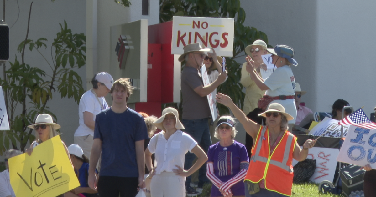 'No Kings' protesters return to San Diego County with push to vote early