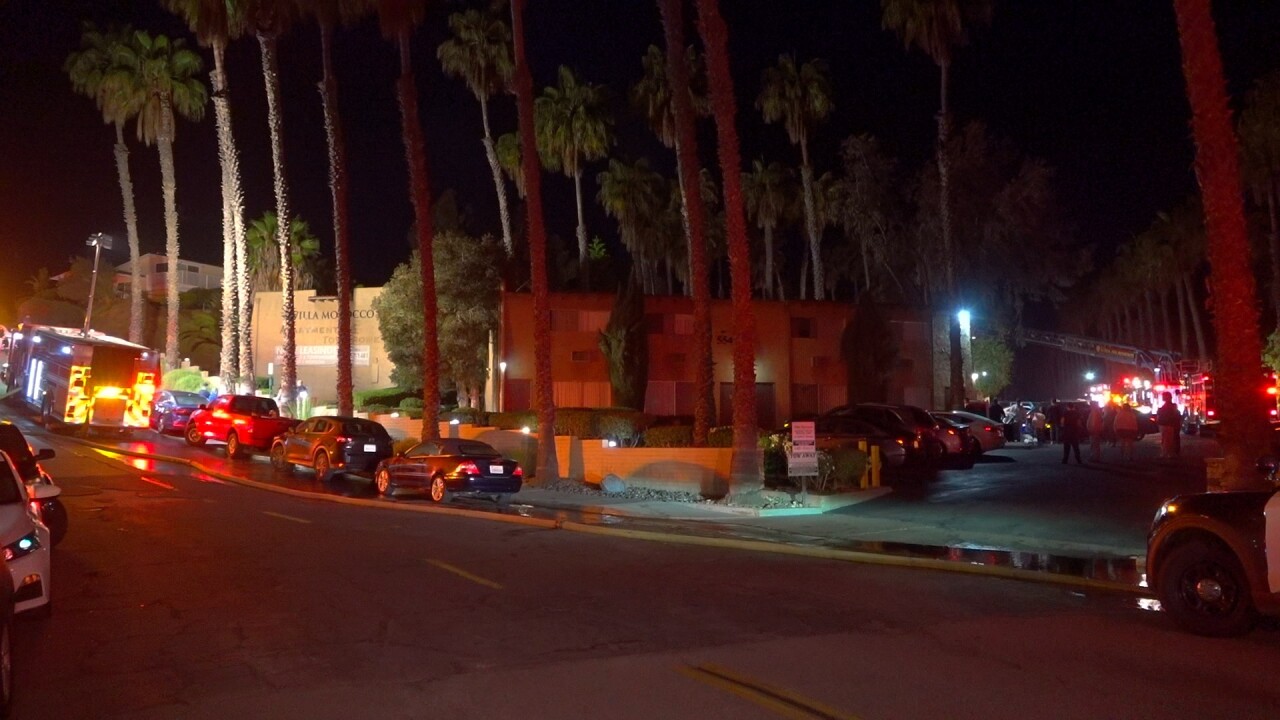 la_mesa_apt_fire1_021825.jpg