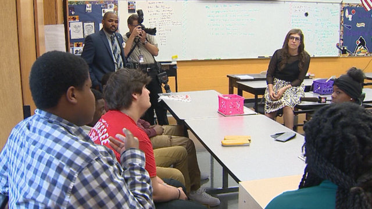 PHOTOS: Mayim Bialik Visits Nashville School