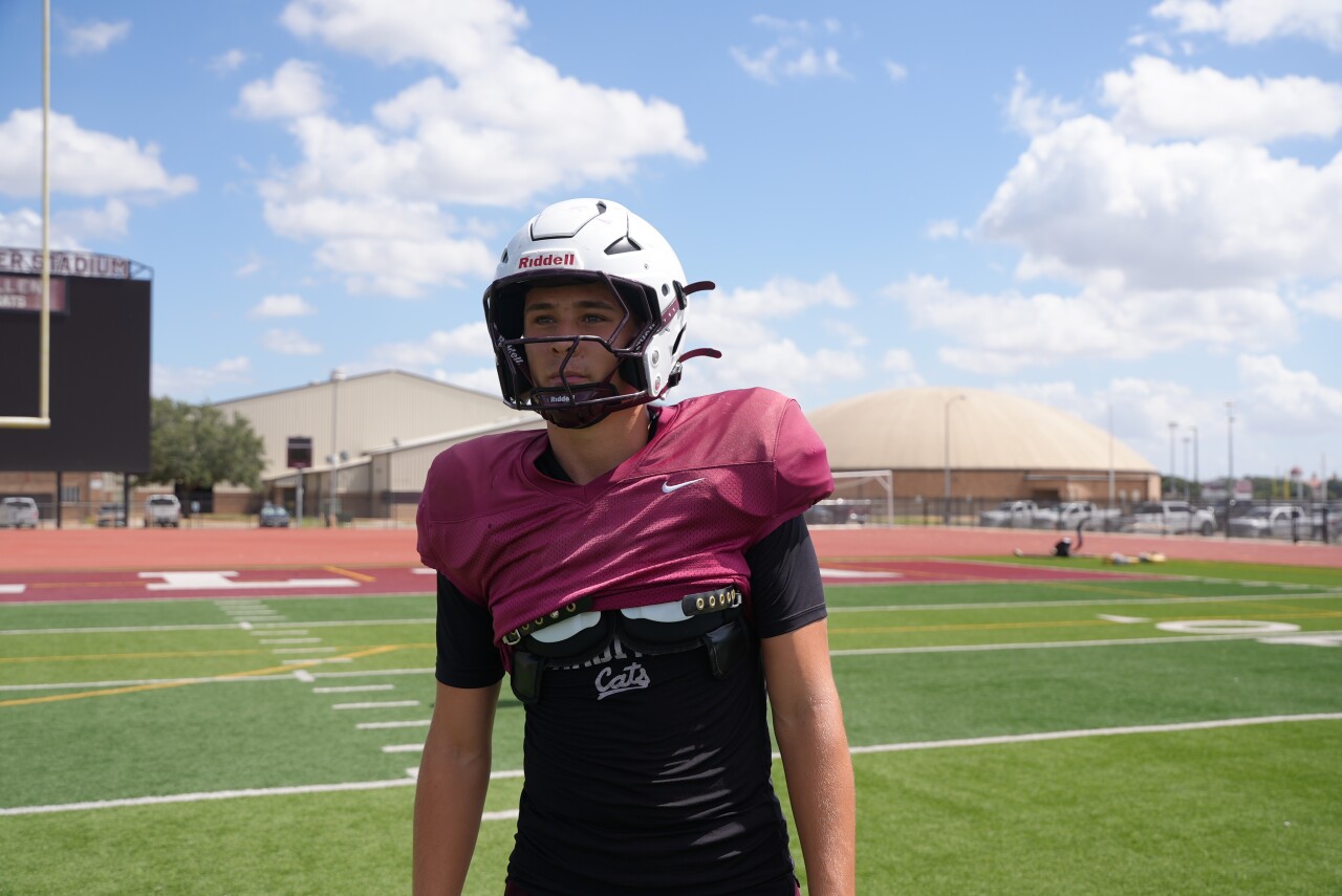 Calallen senior safety Ryder Reeve