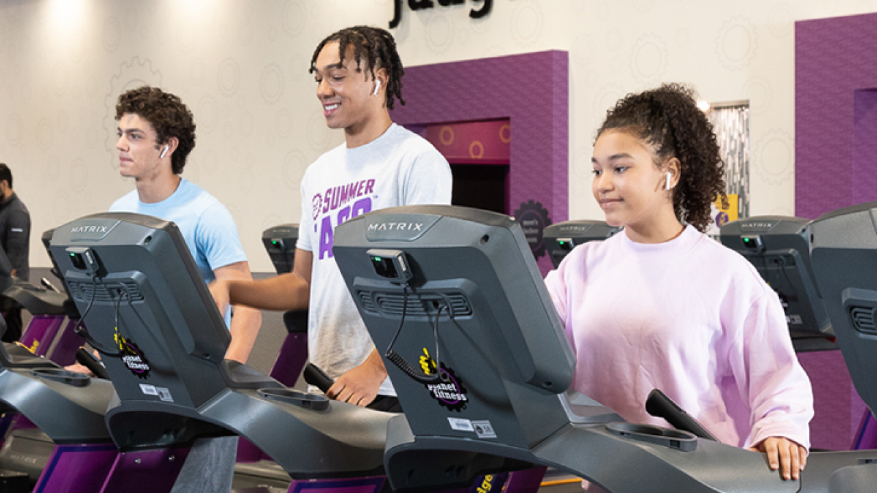 Fitness offering high school students free gym access beginning