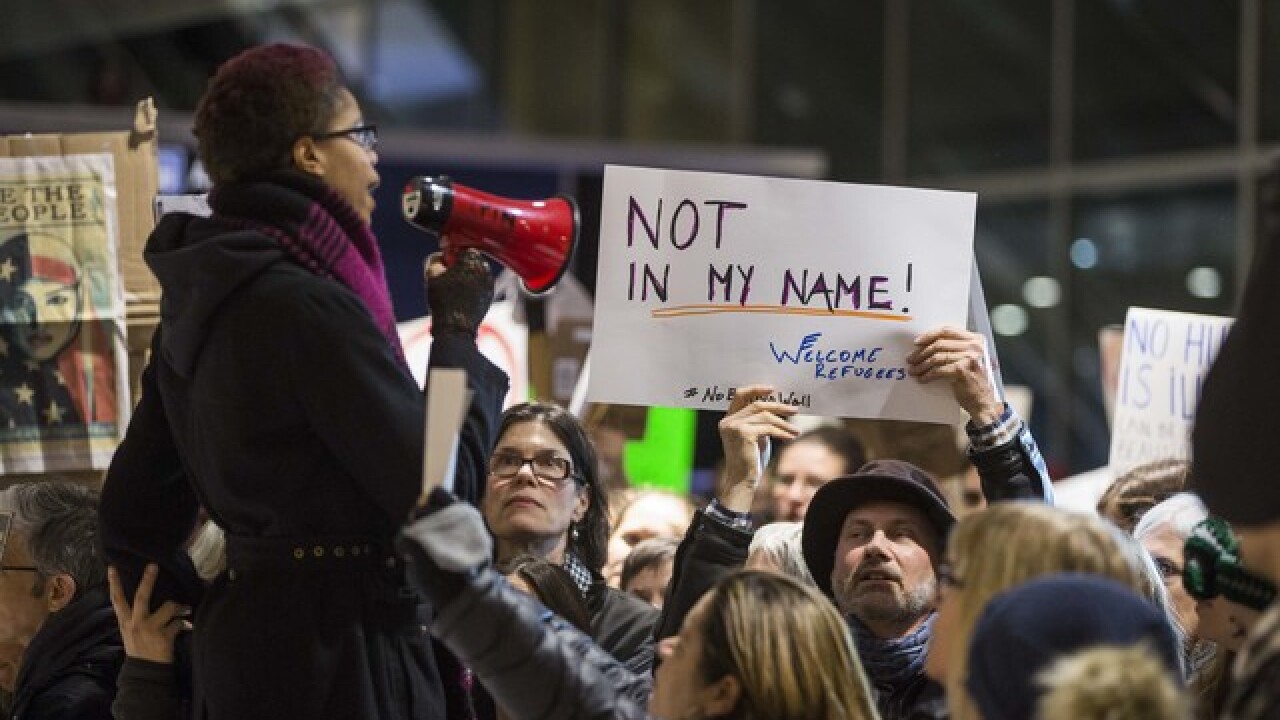 PHOTOS: Nationwide protests over immigration ban