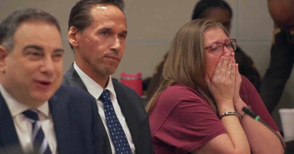 Convicted double murderer begs judge for mercy amid sentence modification hearing