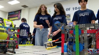 robotics pic 3.jpg