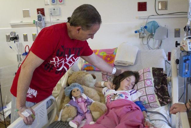 Brian Martindale donated his kidney to Jessica Schwerin, after finding out she needed a kidney through a newspaper story.