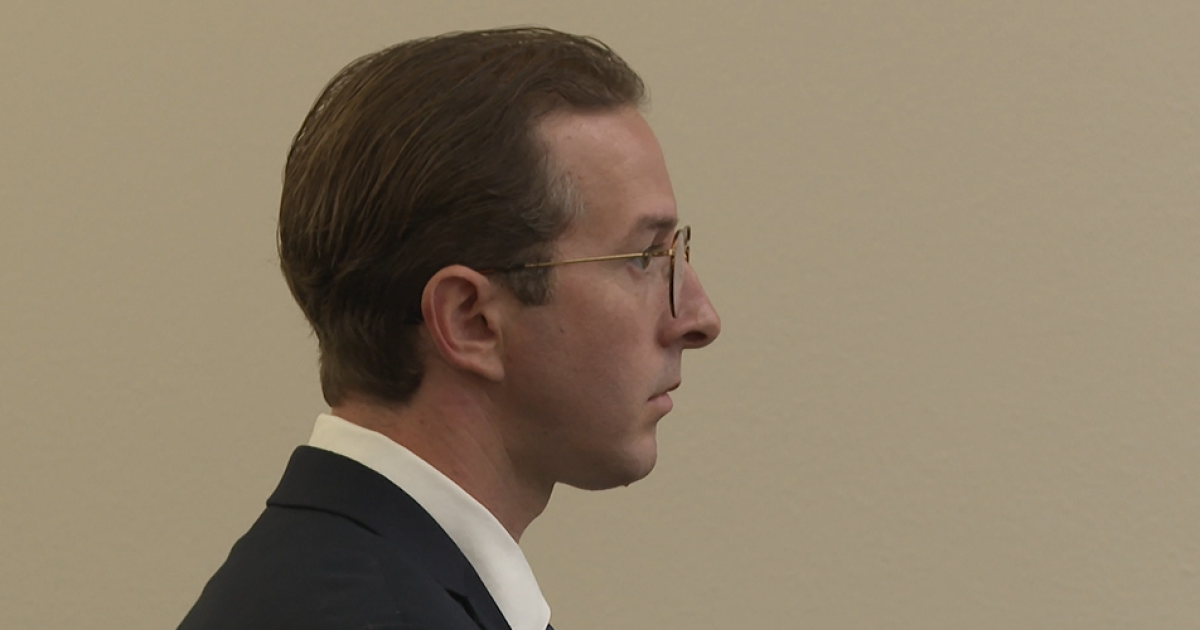 Local barber shop owner re-enters not guilty pleas to rape charges - Vimarsana News