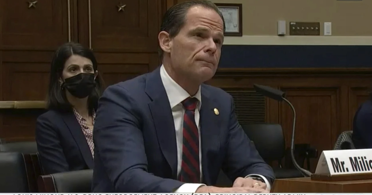 Revolving Door: DEA's No.2 quits amid reports of consulting work for Big Pharma - Vimarsana News