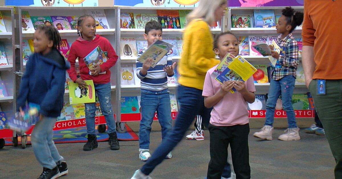Buffalo students receive books through 'If You Give a Child a Book' campaign - Vimarsana News