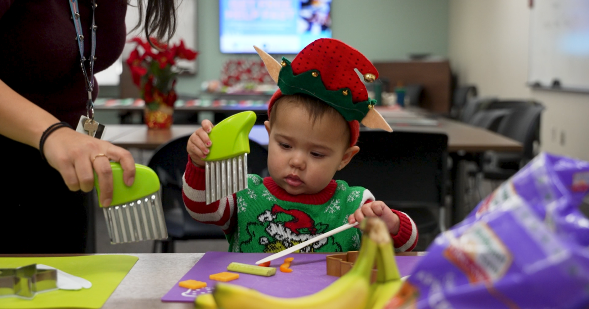 Denver Health’s “Tasting with Tots” educating families on healthy eating Denver Health’s “Tasting with Tots” educating families on healthy eating