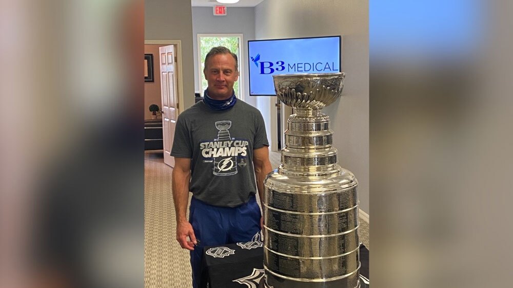Stanley-Cup-visits-Bolts-chiropractor-Dr.-Tim-Bains-office-2020.jpg