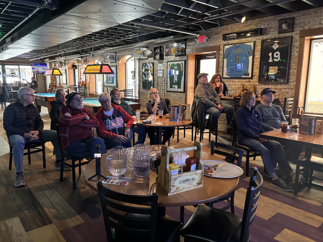 Oconomowoc community rallies behind Laura Dwyer at Paralympic watch party 