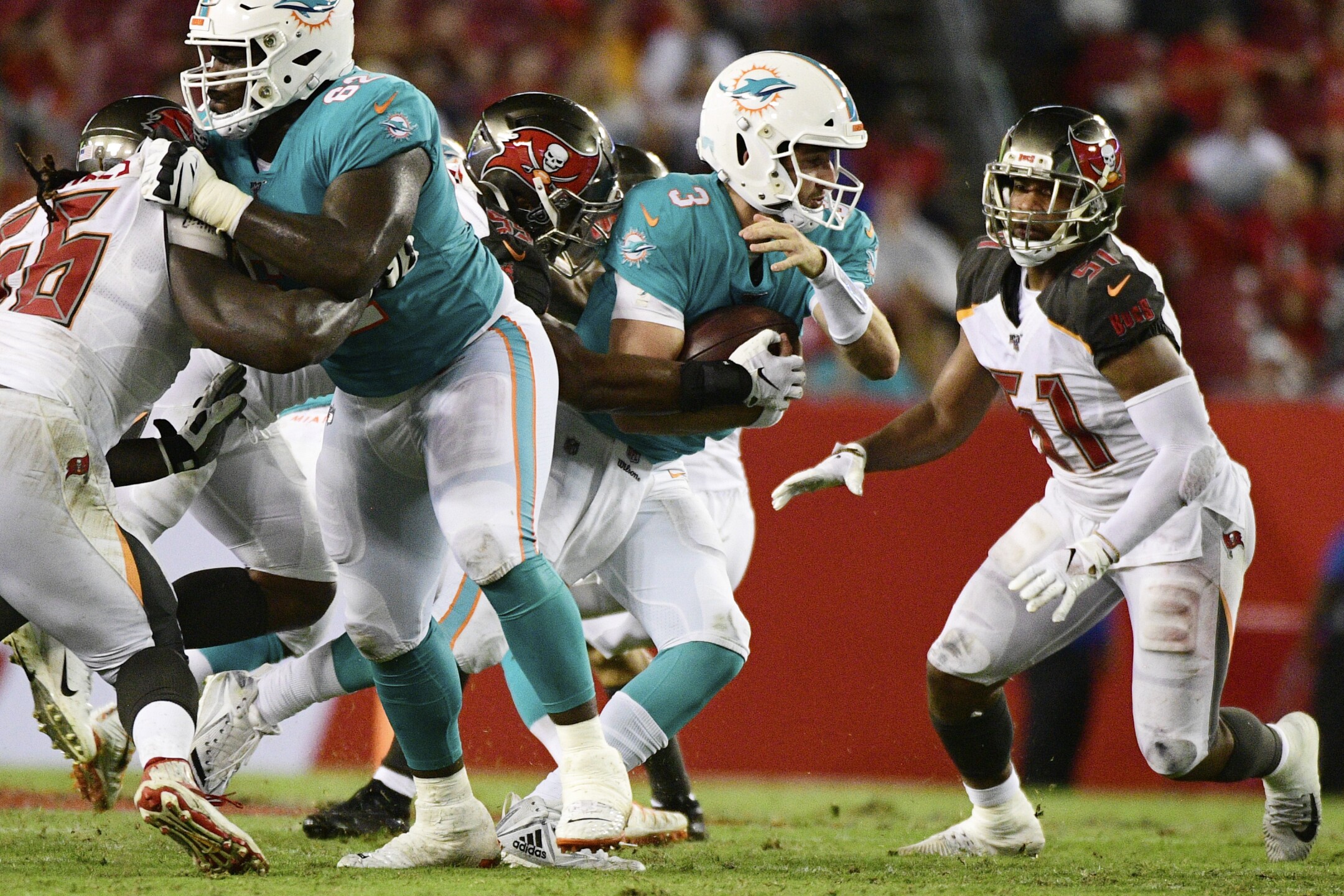 PHOTOS Buccaneers vs. Miami Dolphins, Week 2 Preseason