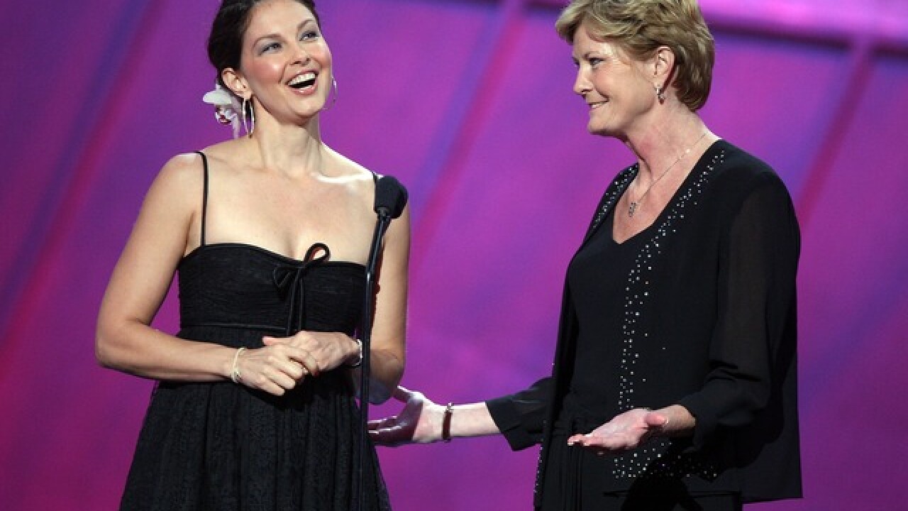 Pat Summit's legendary career, in photos