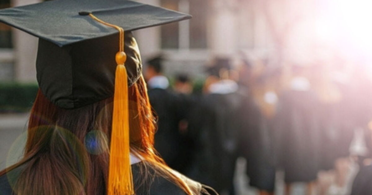 Student loan changes take effect with new payment plans, borrowing caps