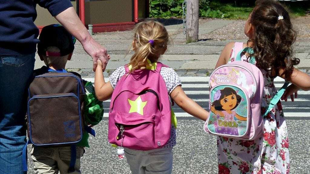 Texas school district makes switch to 4-day school week