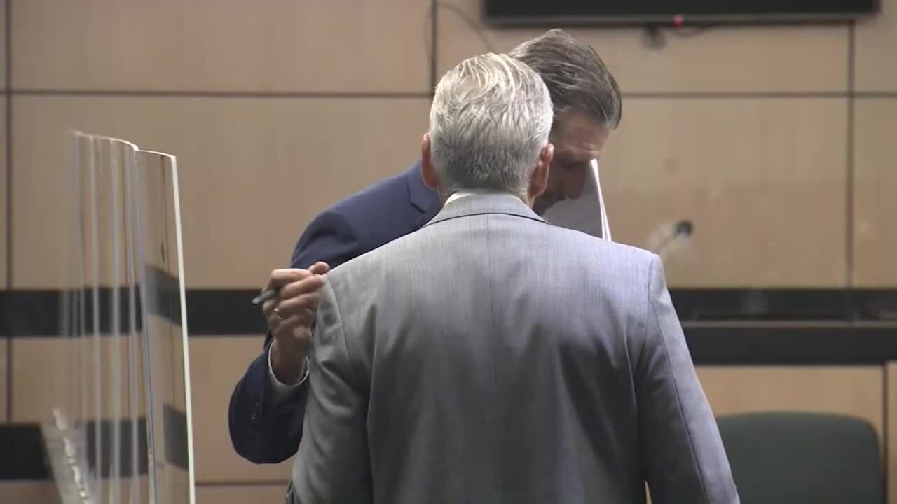 Homicide prosecutor Reid Scott speaks with Chief Assistant State Attorney Al Johnson during hearing for Sheila Keen-Warren, Oct. 21, 2022