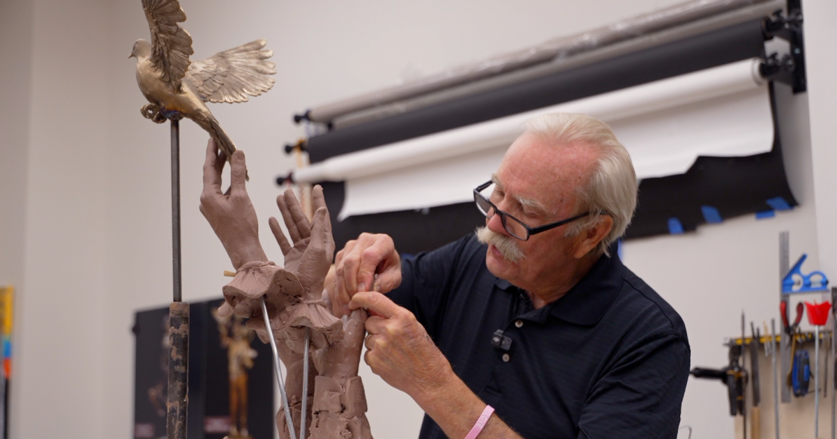 Denver7 meets Loveland sculptor behind Rockies' Larry Walker statue