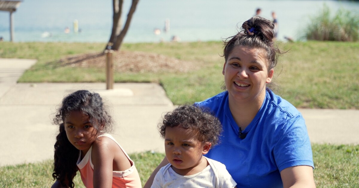'Didn't give up': Mother of 4 saves toddler from drowning at Versluis Park with CPR