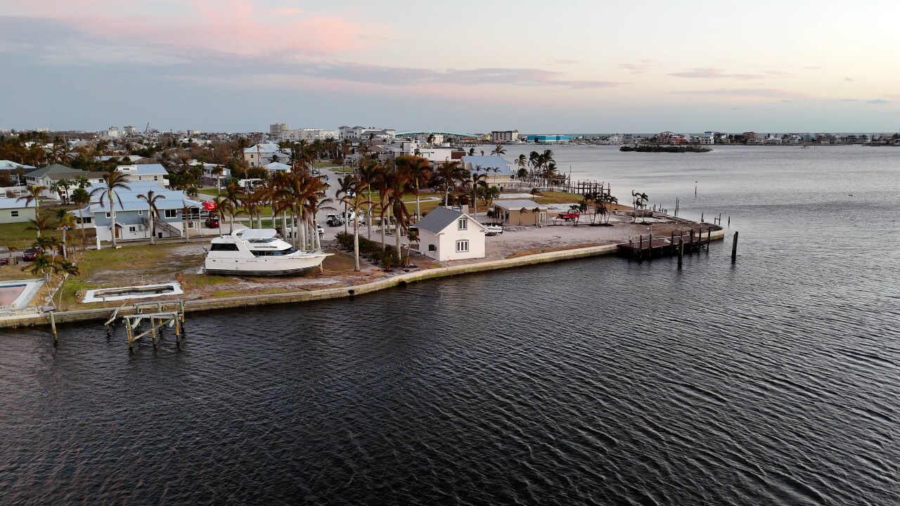 boat FMB KING TIDES - AR 1.jpg