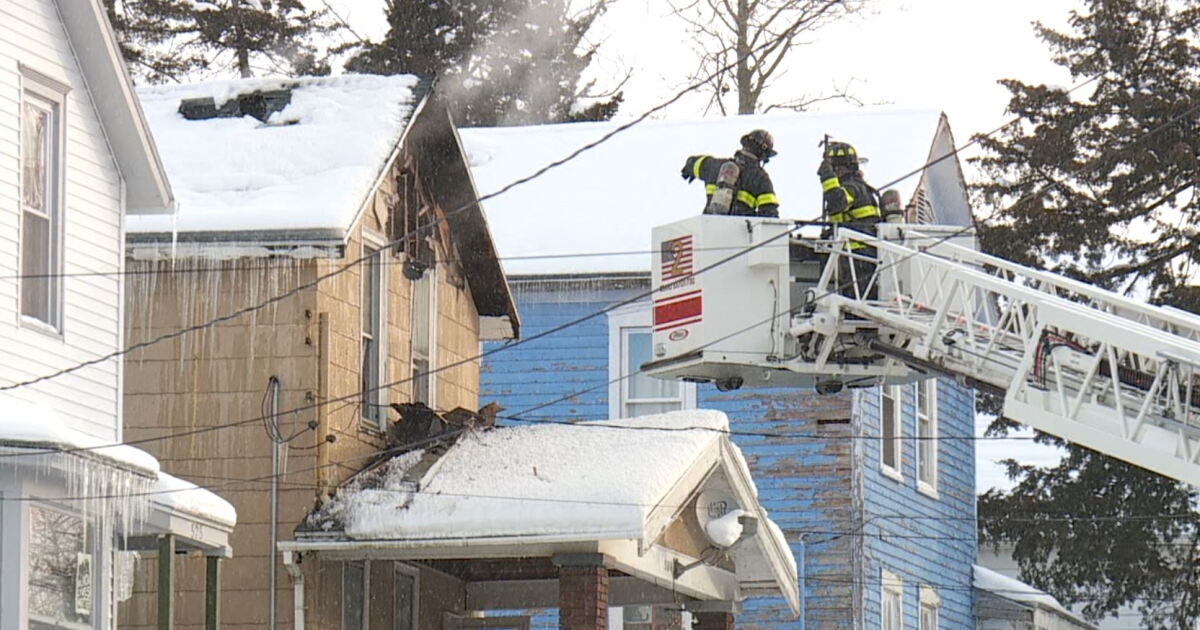 No one injured in fire at Grand Rapids house