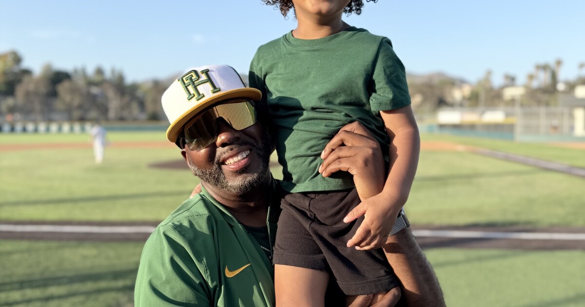 Coach Reggie Waller's brother reflects on his legacy: 'He gave me a blueprint of life'